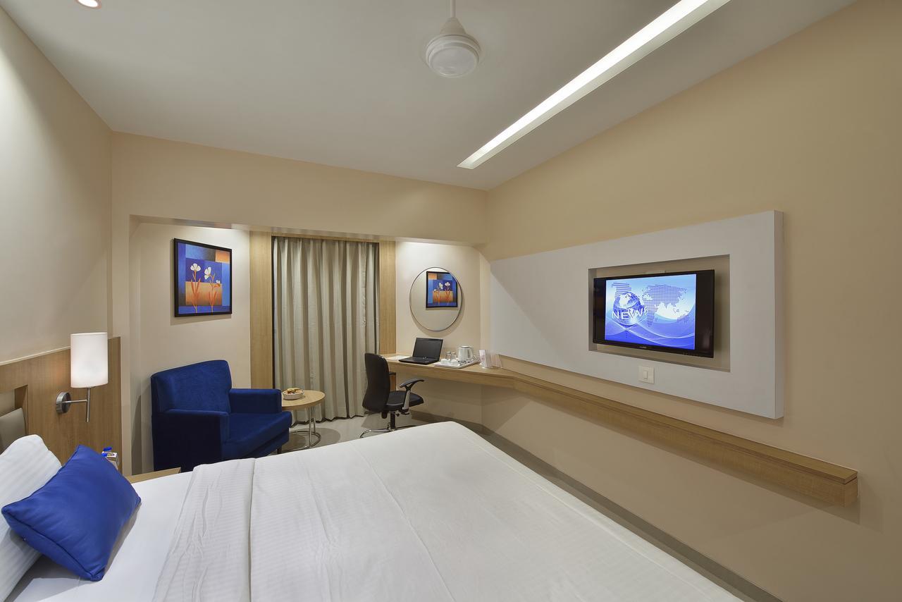 The Eastern Hotel Ankleshwar Екстериор снимка